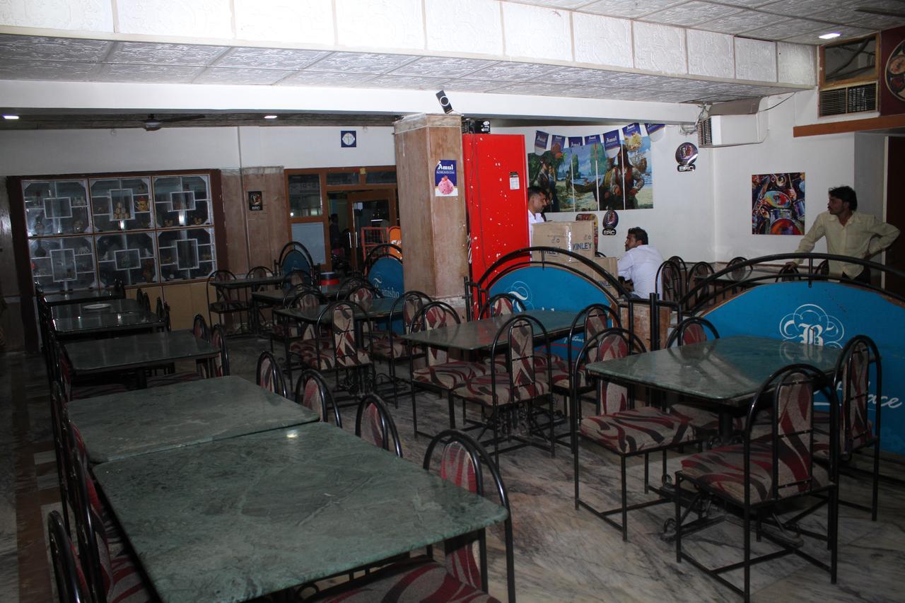 Hotel Bhagwat Palace Latur Exterior photo