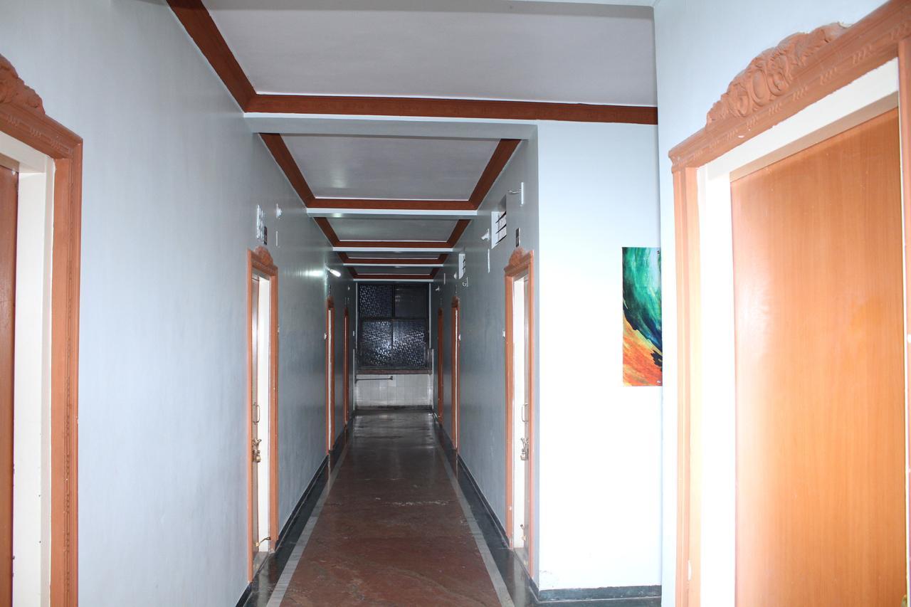 Hotel Bhagwat Palace Latur Exterior photo